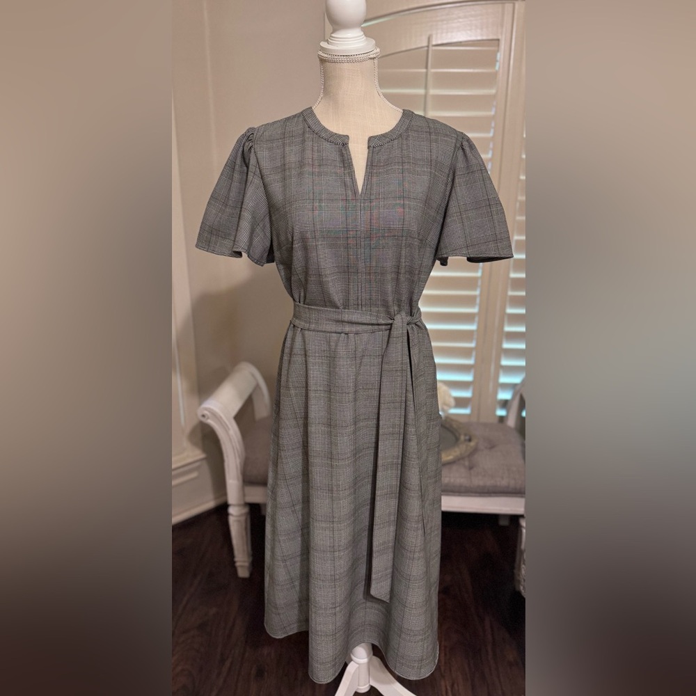 Liz Claiborne Gray Plaid Midi Dress with Self Tie Belt